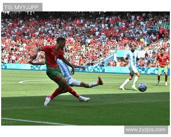 足球明星们在赛场上的帅气瞬间集锦让你领略他们的风采与魅力 足球明星们在赛场上的帅气瞬间集锦让你领略他们的风采与魅力